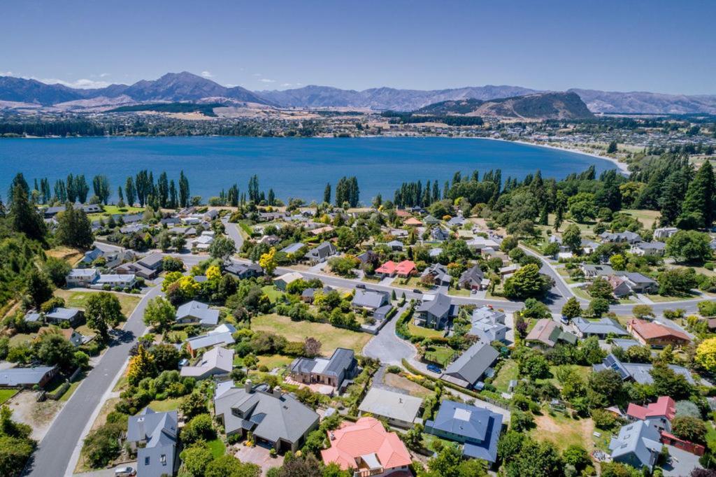Sargood Splendour - Wanaka Holiday Home Exterior foto